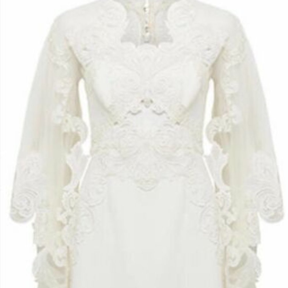 Thurley Melody Dress - Picture 2 of 12